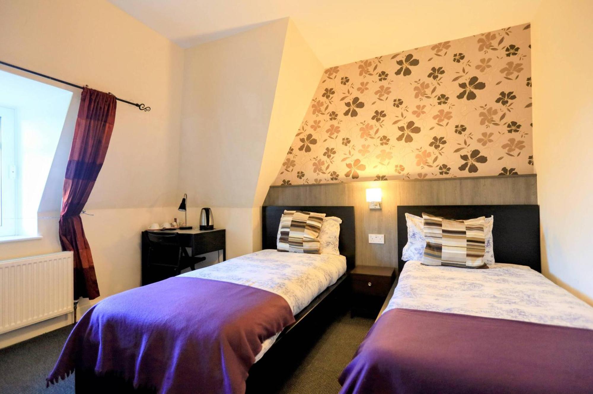 Bed & Breakfast Edinburgh Holiday Guest House Edinburgh